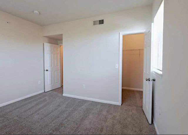 10505 S I-35 Frontage RD 1718, Austin, TX 78747