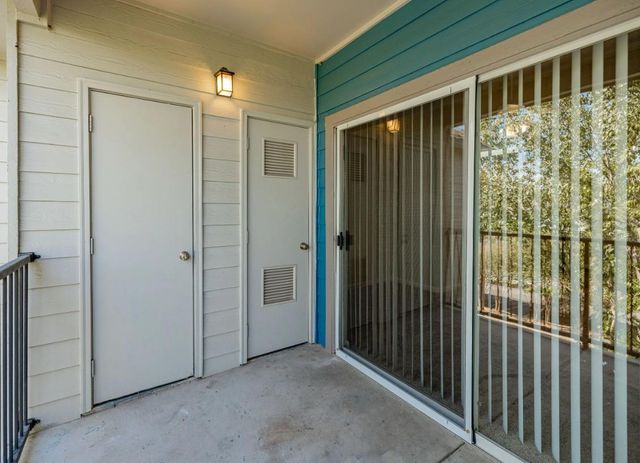 10505 S I-35 Frontage RD 1718, Austin, TX 78747