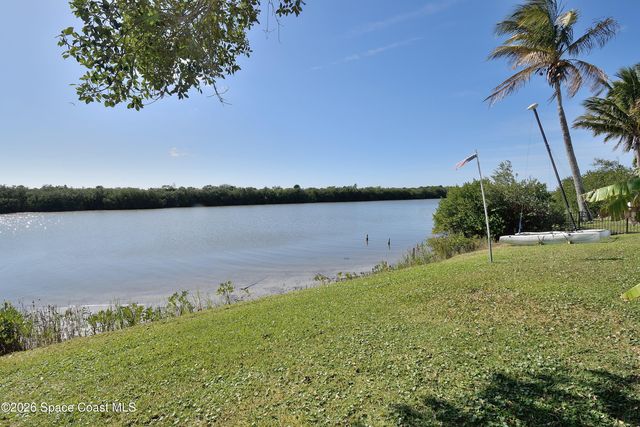 316 Kent Drive, Cocoa Beach, FL 32931