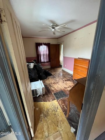 34 Pleasant Street, Voorheesville, NY 12186