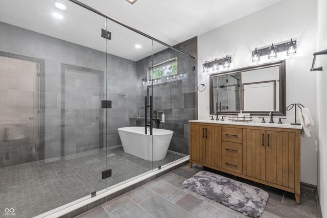 25 N Hamilton Avenue, Indianapolis, IN 46201