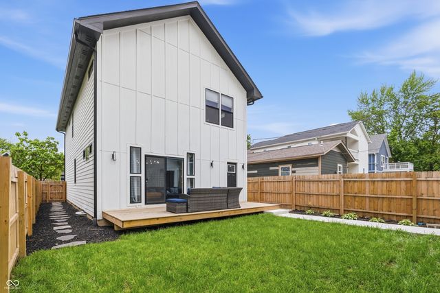 25 N Hamilton Avenue, Indianapolis, IN 46201