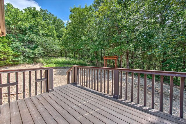 7 Congleton Lane, Bella Vista, AR 72714