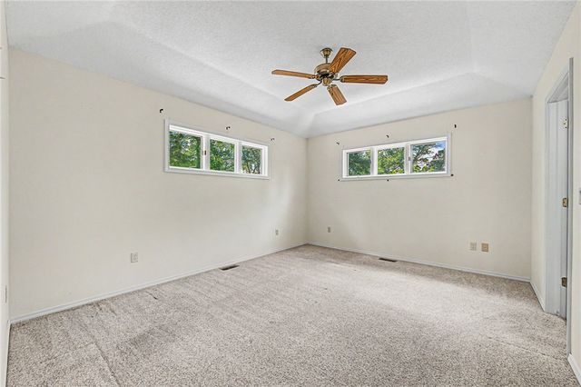 7 Congleton Lane, Bella Vista, AR 72714