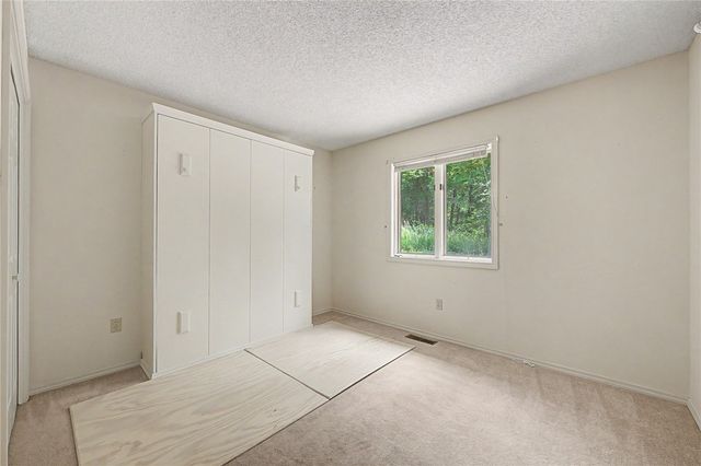 7 Congleton Lane, Bella Vista, AR 72714