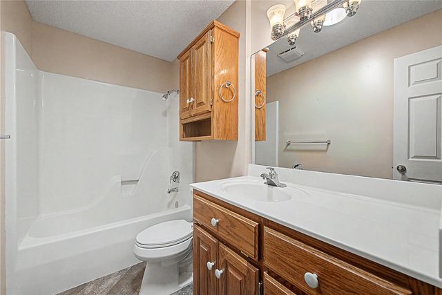7 Congleton Lane, Bella Vista, AR 72714