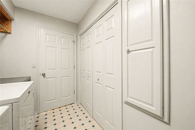 7 Congleton Lane, Bella Vista, AR 72714