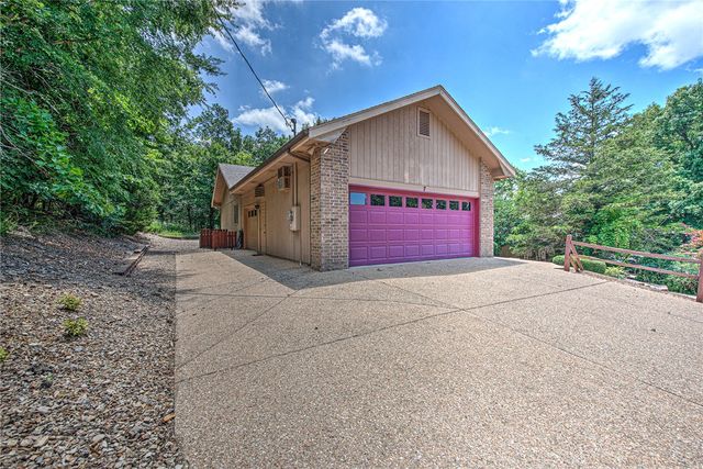 7 Congleton Lane, Bella Vista, AR 72714