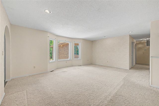 7 Congleton Lane, Bella Vista, AR 72714