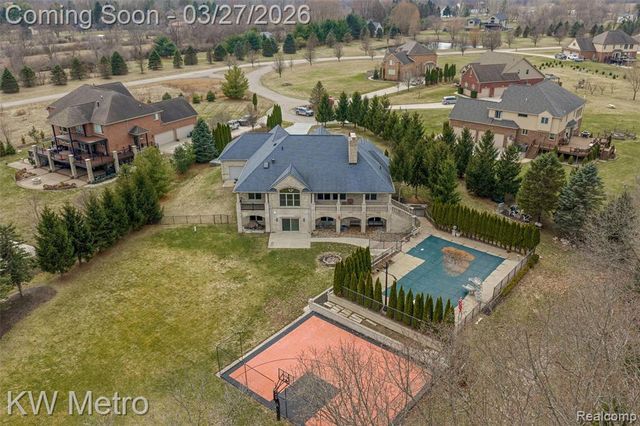 65884 Windrose Court, Ray, MI 48096