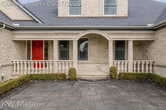 65884 Windrose Court, Ray, MI 48096