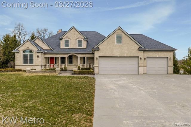 65884 Windrose Court, Ray, MI 48096