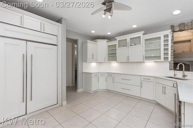 65884 Windrose Court, Ray, MI 48096