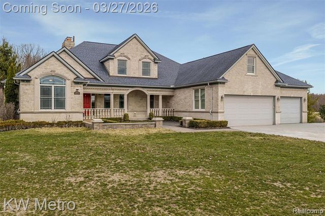 65884 Windrose Court, Ray, MI 48096