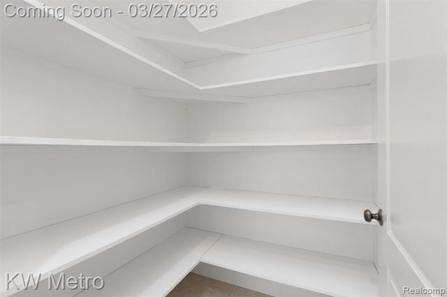 65884 Windrose Court, Ray, MI 48096