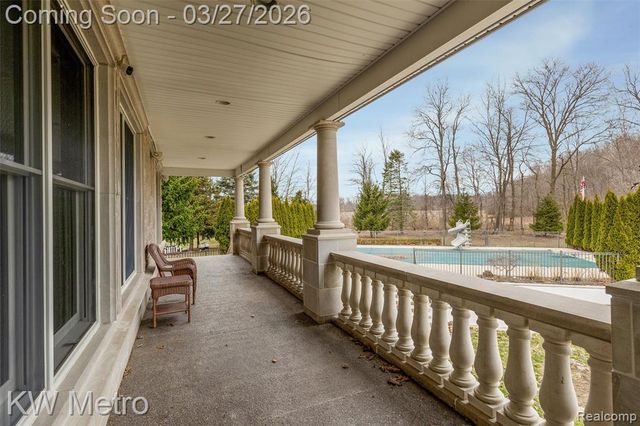 65884 Windrose Court, Ray, MI 48096