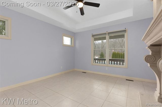 65884 Windrose Court, Ray, MI 48096