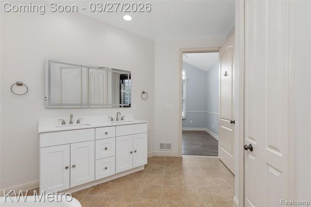 65884 Windrose Court, Ray, MI 48096