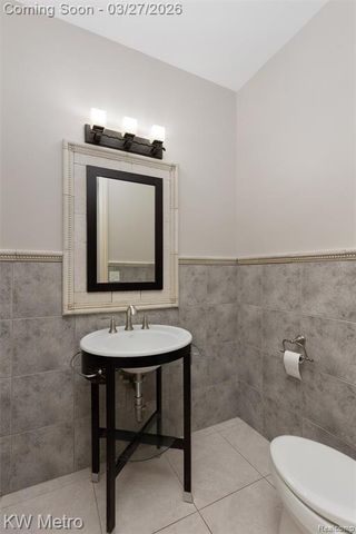 65884 Windrose Court, Ray, MI 48096