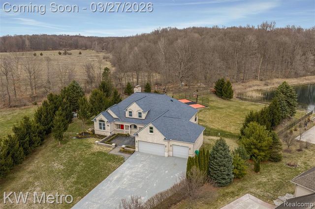 65884 Windrose Court, Ray, MI 48096