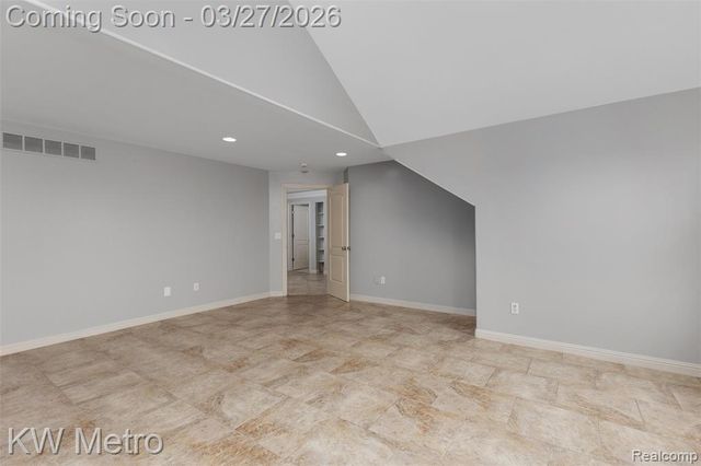 65884 Windrose Court, Ray, MI 48096