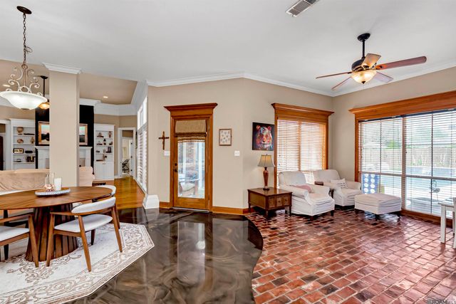 17816 W Colony Way, Baton Rouge, LA 70810