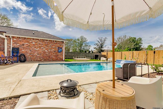 17816 W Colony Way, Baton Rouge, LA 70810