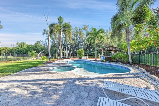 4405 SW 35th Avenue, Fort Lauderdale, FL 33312