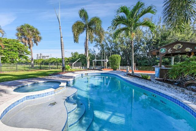 4405 SW 35th Avenue, Fort Lauderdale, FL 33312