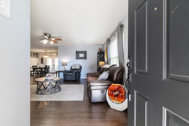 10116 High Eagle Trail, Fort Worth, TX 76108