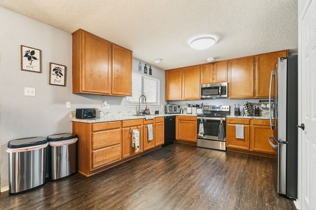 10116 High Eagle Trail, Fort Worth, TX 76108