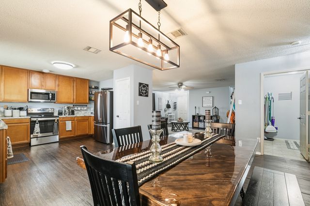 10116 High Eagle Trail, Fort Worth, TX 76108