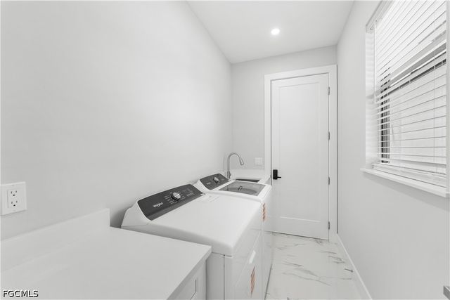 717 Zendor AVE, Fort Myers, FL 33913