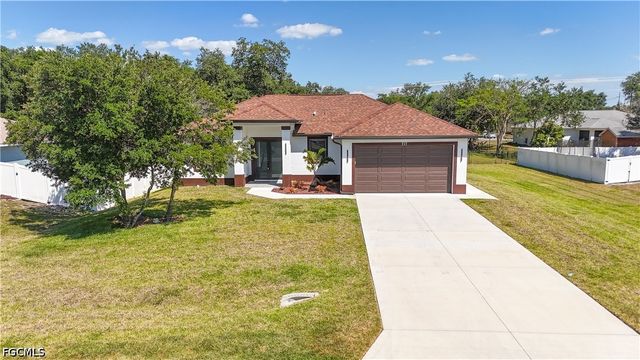 717 Zendor AVE, Fort Myers, FL 33913