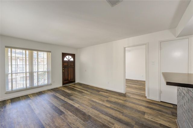 839 Wax Myrtle Lane A, Houston, TX 77079