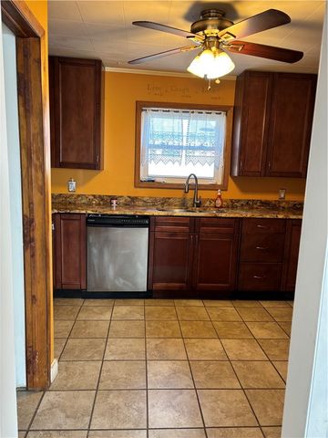 814 Kennedy St, West Elizabeth, PA 15088