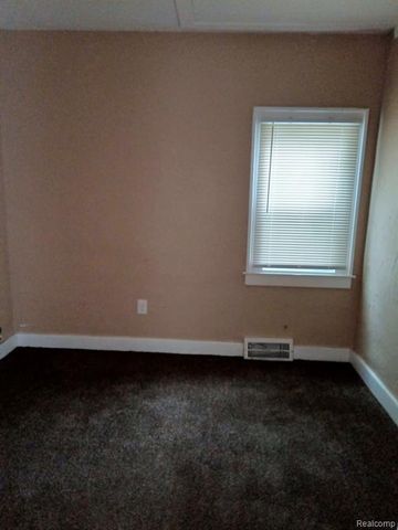 8601 Vaughan Street, Detroit, MI 48228