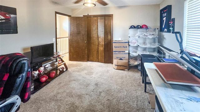11501 Carriage Drive, Yukon, OK 73099