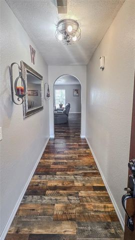 11501 Carriage Drive, Yukon, OK 73099