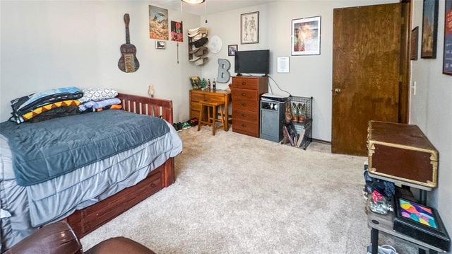 11501 Carriage Drive, Yukon, OK 73099