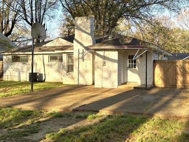5249 BOSWELL AVE, Memphis, TN 38120