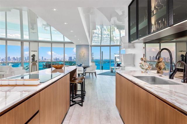 1000 S Pointe Dr 3501, Miami Beach, FL 33139