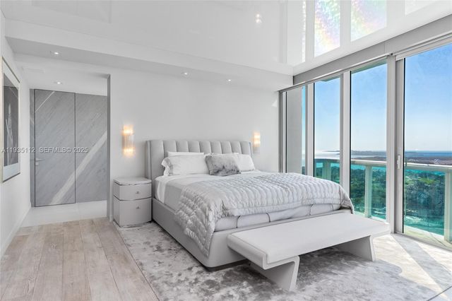 1000 S Pointe Dr 3501, Miami Beach, FL 33139