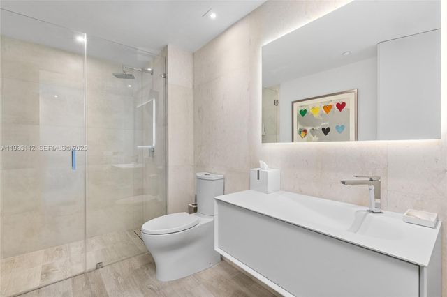 1000 S Pointe Dr 3501, Miami Beach, FL 33139