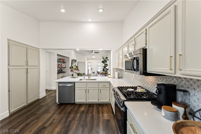 23 Mesquite Village Circle, Henderson, NV 89012