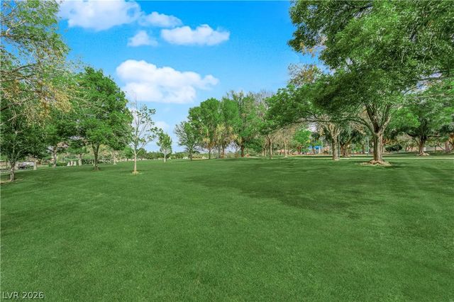 23 Mesquite Village Circle, Henderson, NV 89012