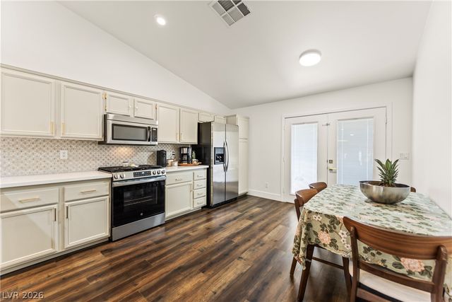 23 Mesquite Village Circle, Henderson, NV 89012
