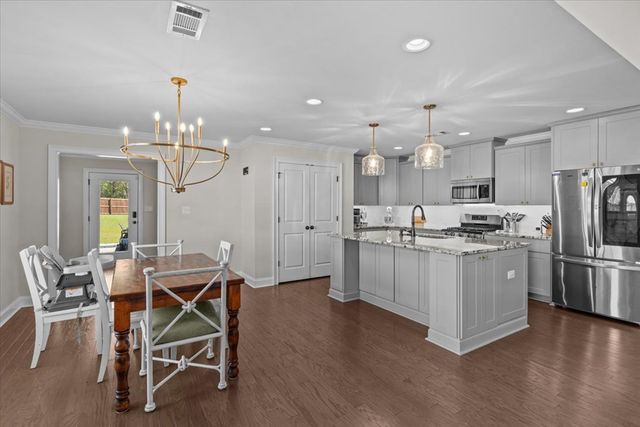 536 Paxton Loop, Dothan, AL 36301