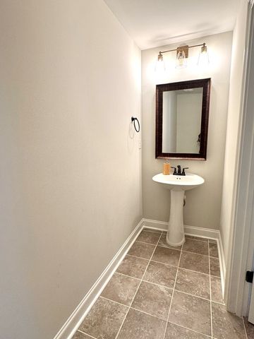 536 Paxton Loop, Dothan, AL 36301