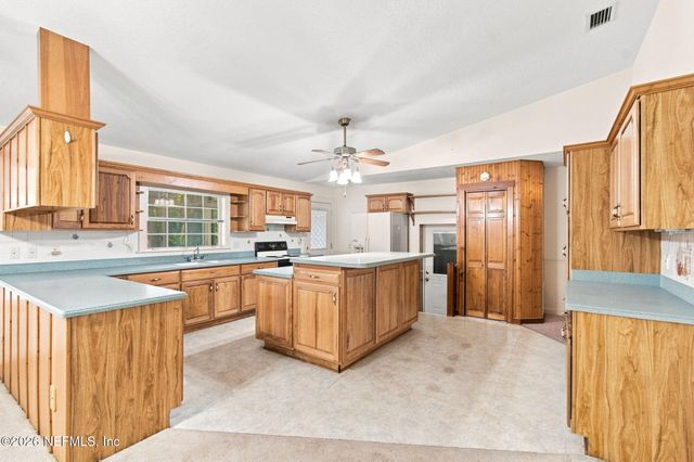 1478 GATELY Road, Jacksonville, FL 32225
